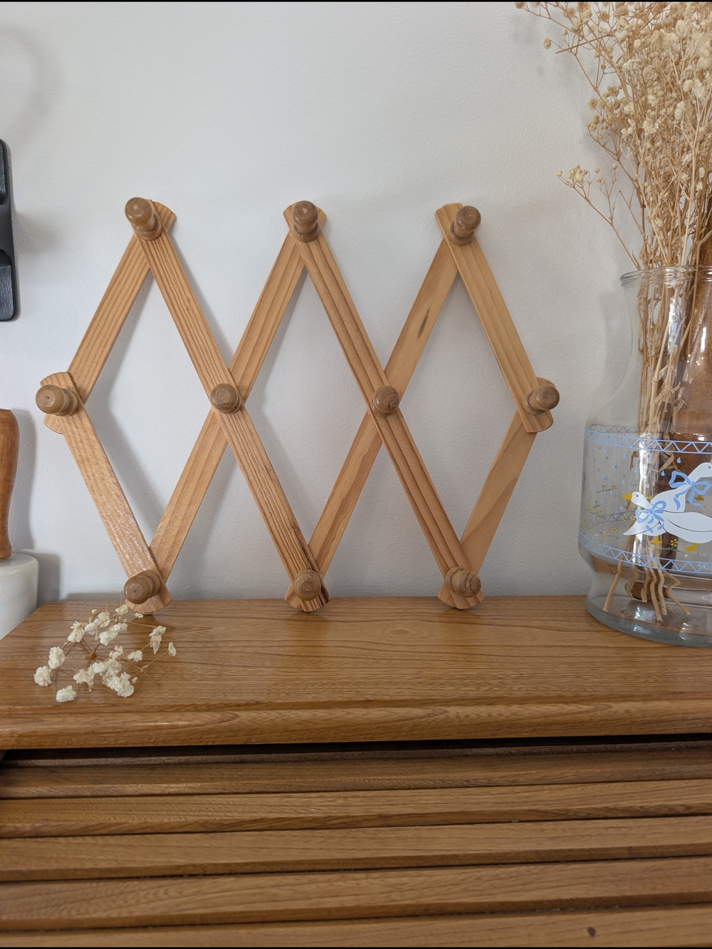 Vintage Wooden Accordion Wall Rack — Expandable Peg Hanger
